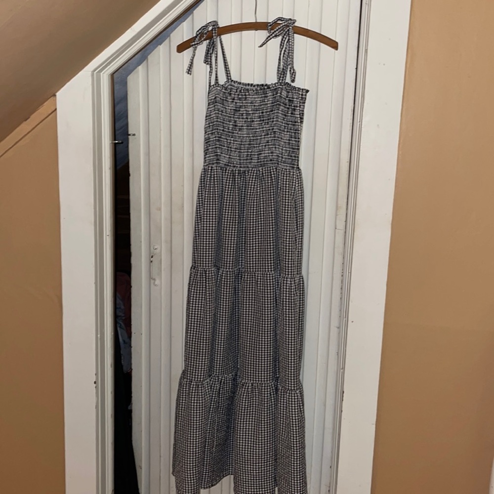Smocked bodice tie strap sundress size L